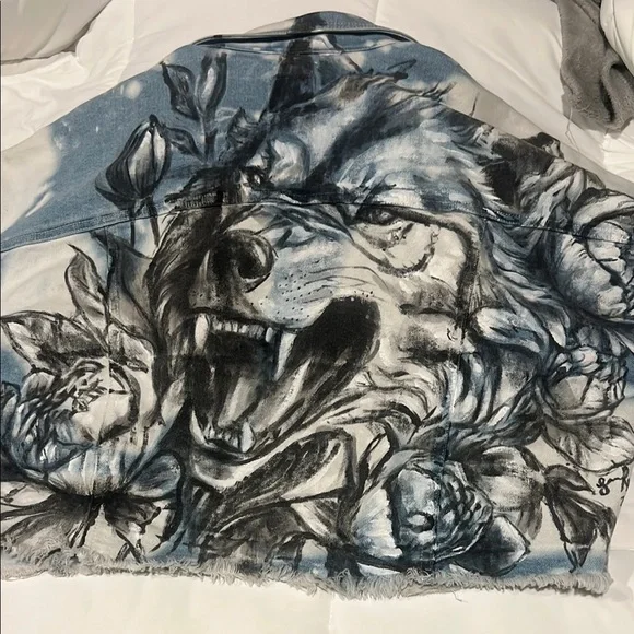 Artistic Wolf painted denim crop jacket - Picture 1 of 7